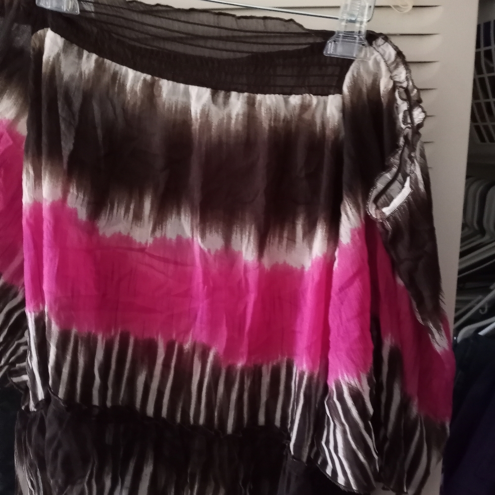 Shirt - Picture 2 of 3